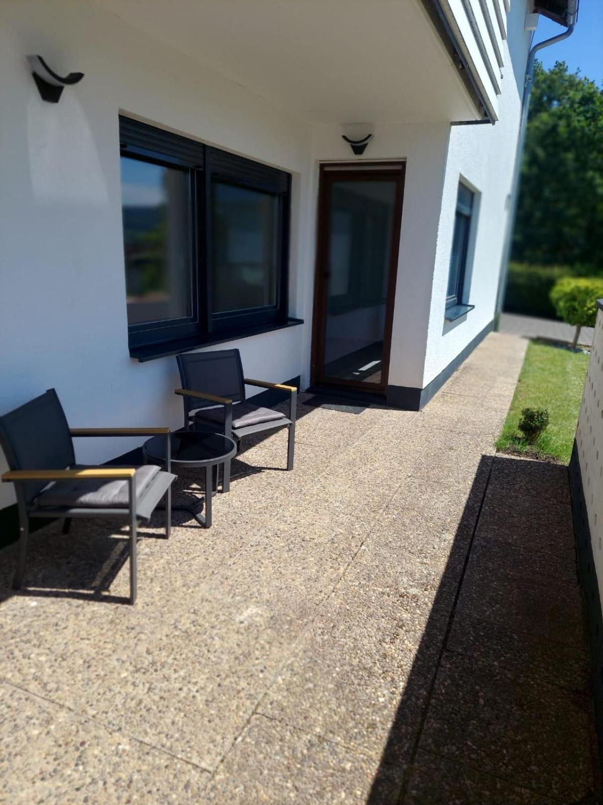 Alaras Apartment Niederaula Экстерьер фото